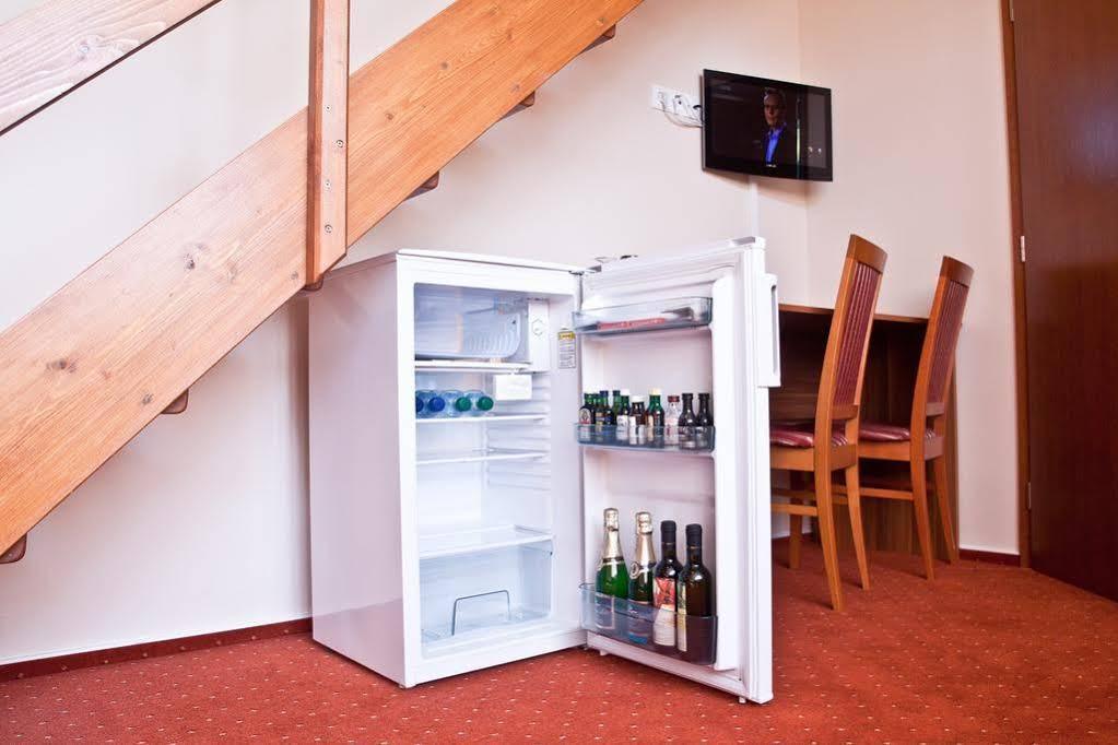 Wellness & Sport Hotel Ttc Vrchlabí Exteriör bild